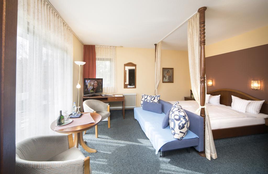 באד וינדסהיים Reichels Parkhotel מראה חיצוני תמונה